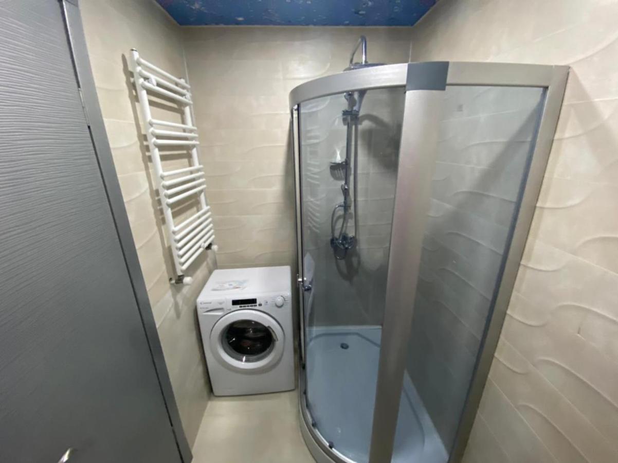 Cozy Studio Apartment-Sea View Batumi Luaran gambar